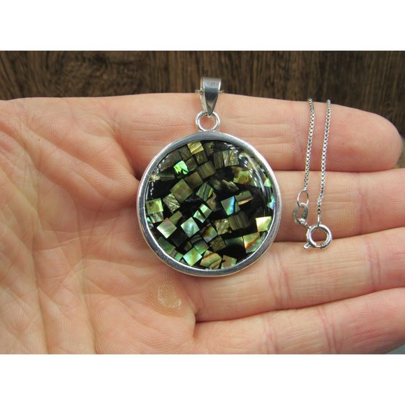 18 Inch Sterling Silver Large Circle Abalone Shell Pendant Necklace - Picture 2 of 7